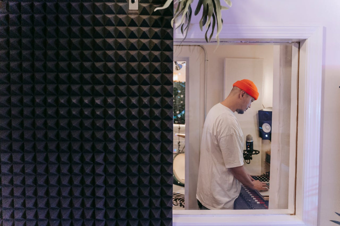 Mass Loaded Vinyl: The Underdog of Soundproofing You Should Not Ignore