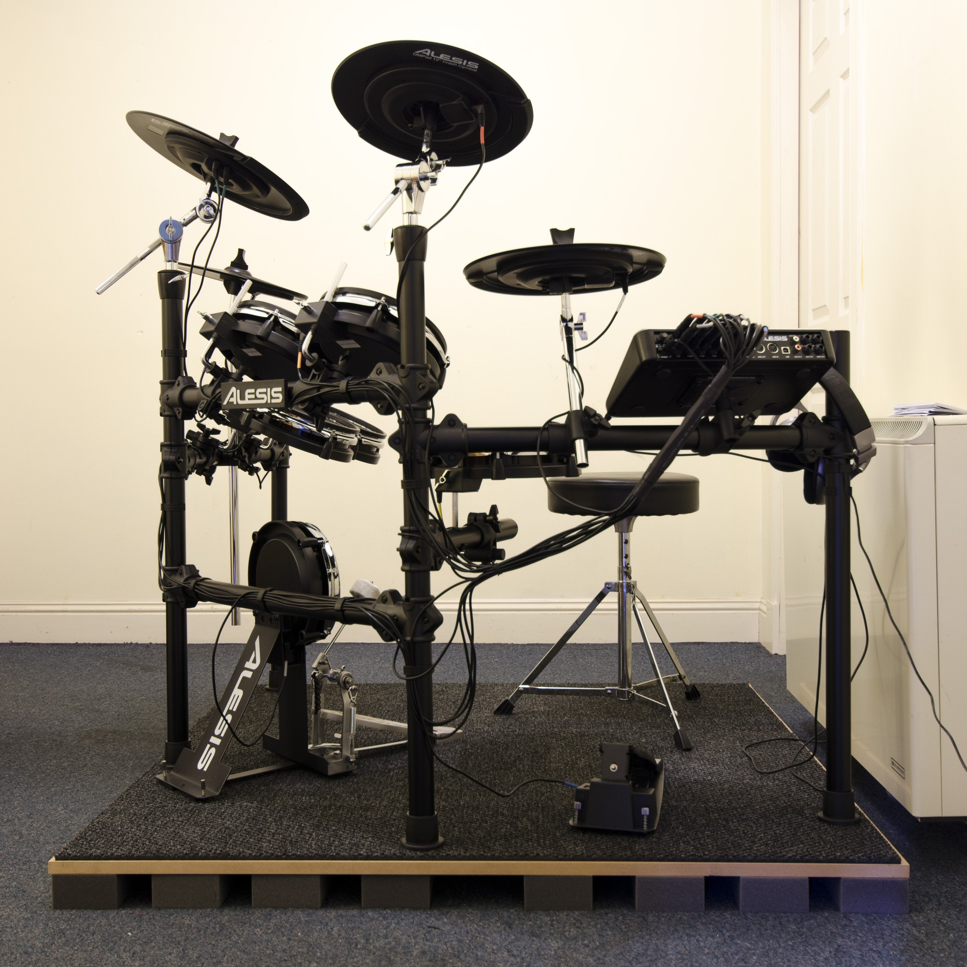 Drum Kit Isolation Platform